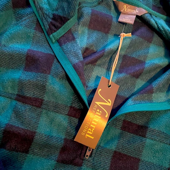 Natural Reflections Tops - Natural Reflections 3/4 Zip Pullover
